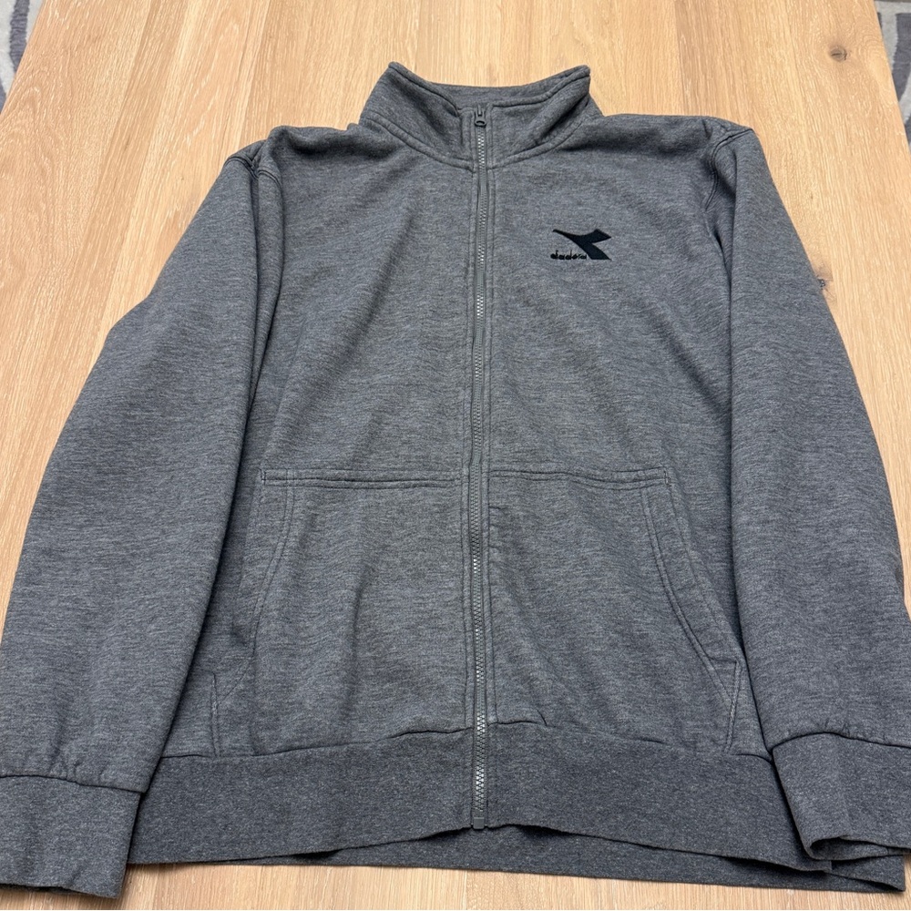 Diadora heathered grey soccer warm up